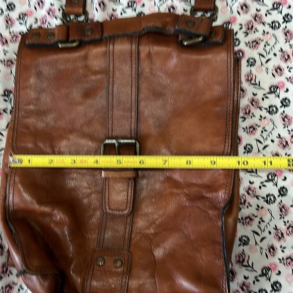 Fossil Leather Crossbody Bag - Picture 5 of 13